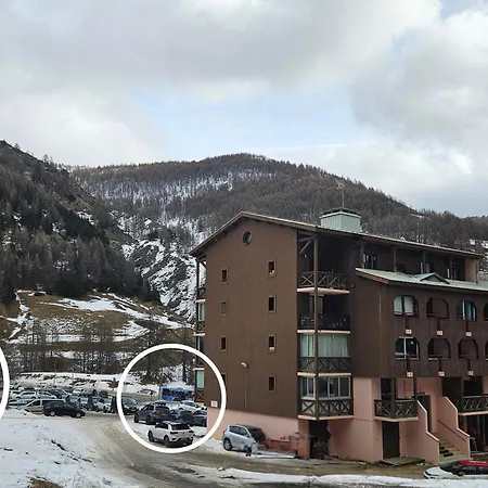 Lägenhet A La Foux D'allos *